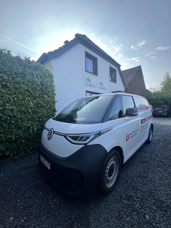 Elektro-Transporter der Firmenflotte in Krefeld